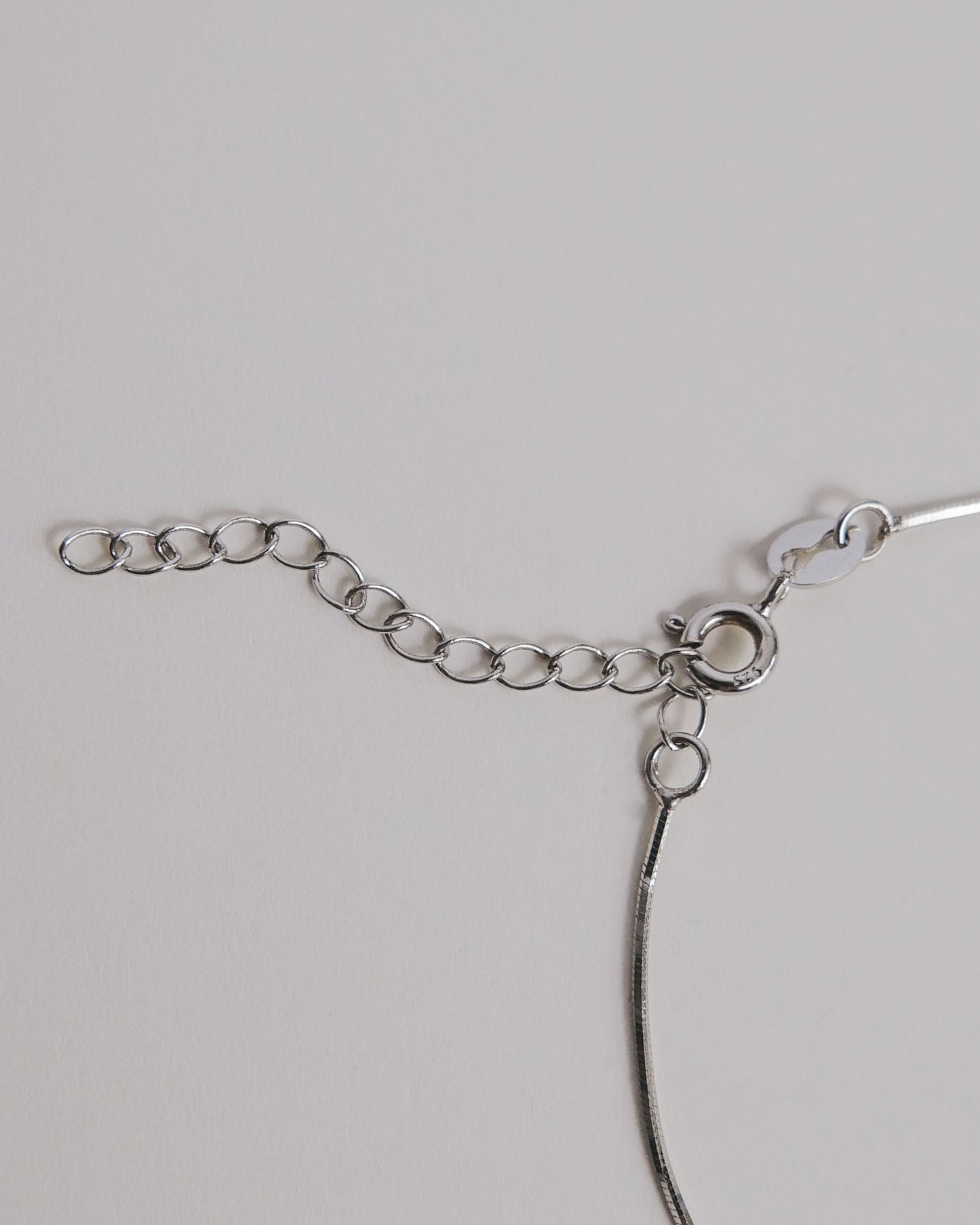 Giana Thin Snake Chain Bracelet (Silver)