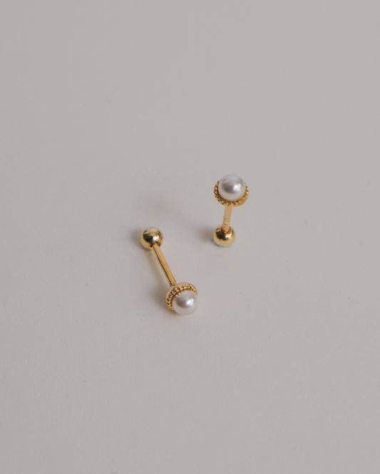 Pearlin Scew Back Ear Studs