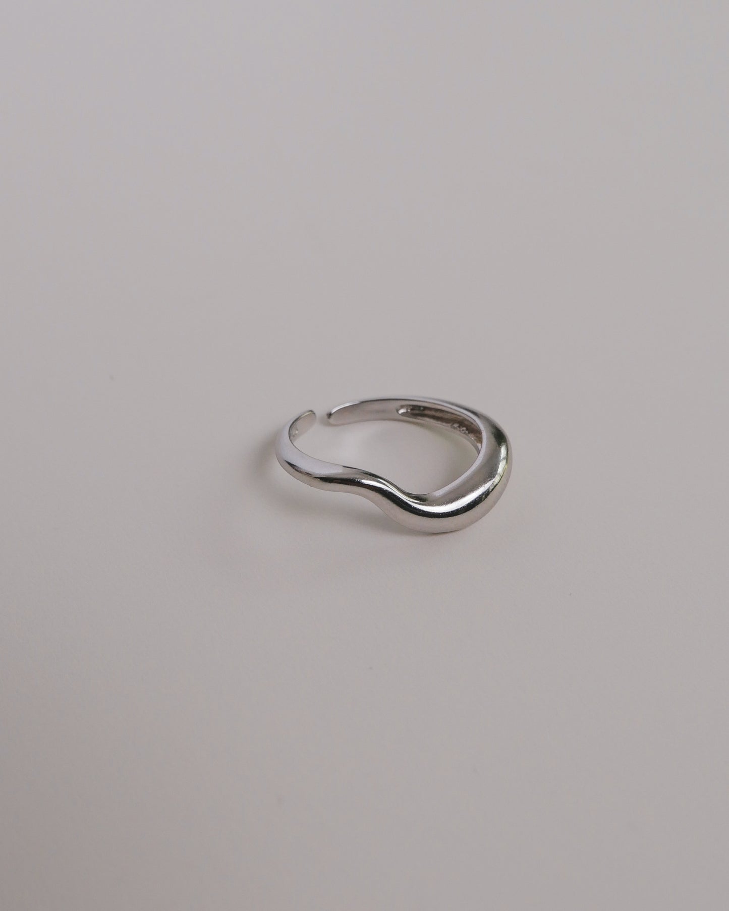 Caryn Adjustable Ring | 925 Silver / 18k Gold Plating