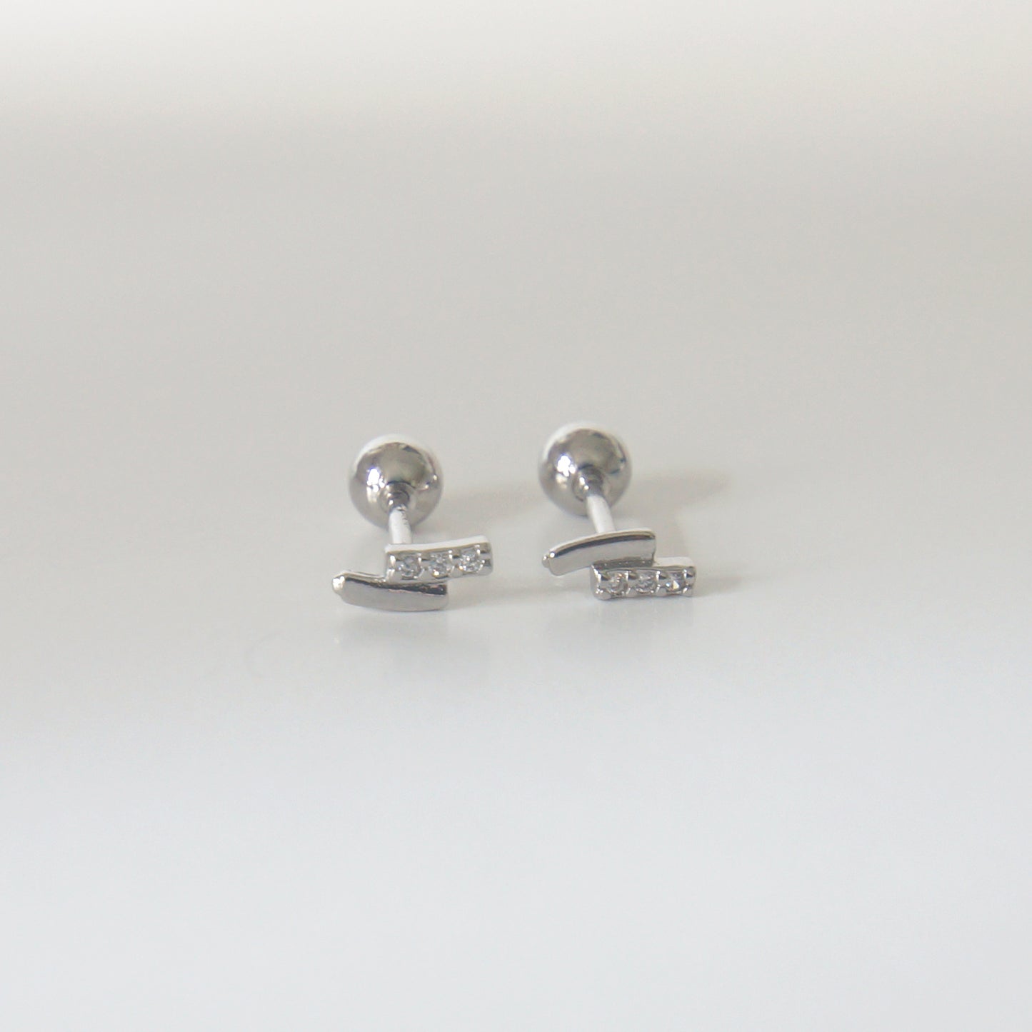 Jermaine Ear Studs | 925 Silver