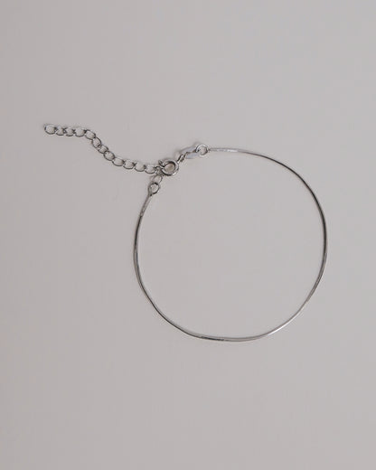 Giana Thin Snake Chain Bracelet (Silver)