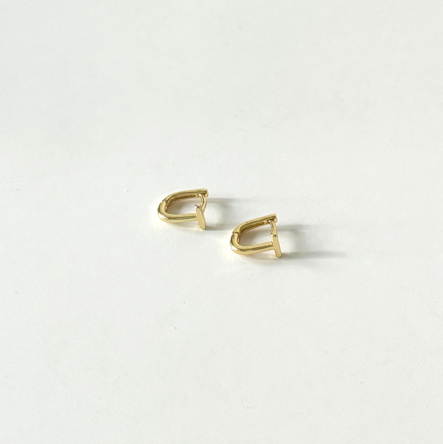 Theia Ear Huggies | 925 Silver / 14k Gold Plating