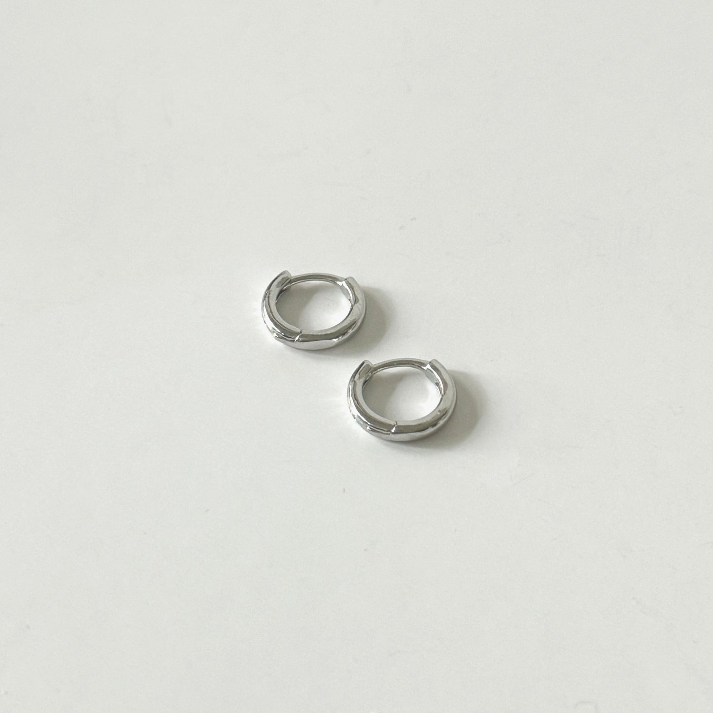 Everyday Loop Ear Huggies | 925 Silver