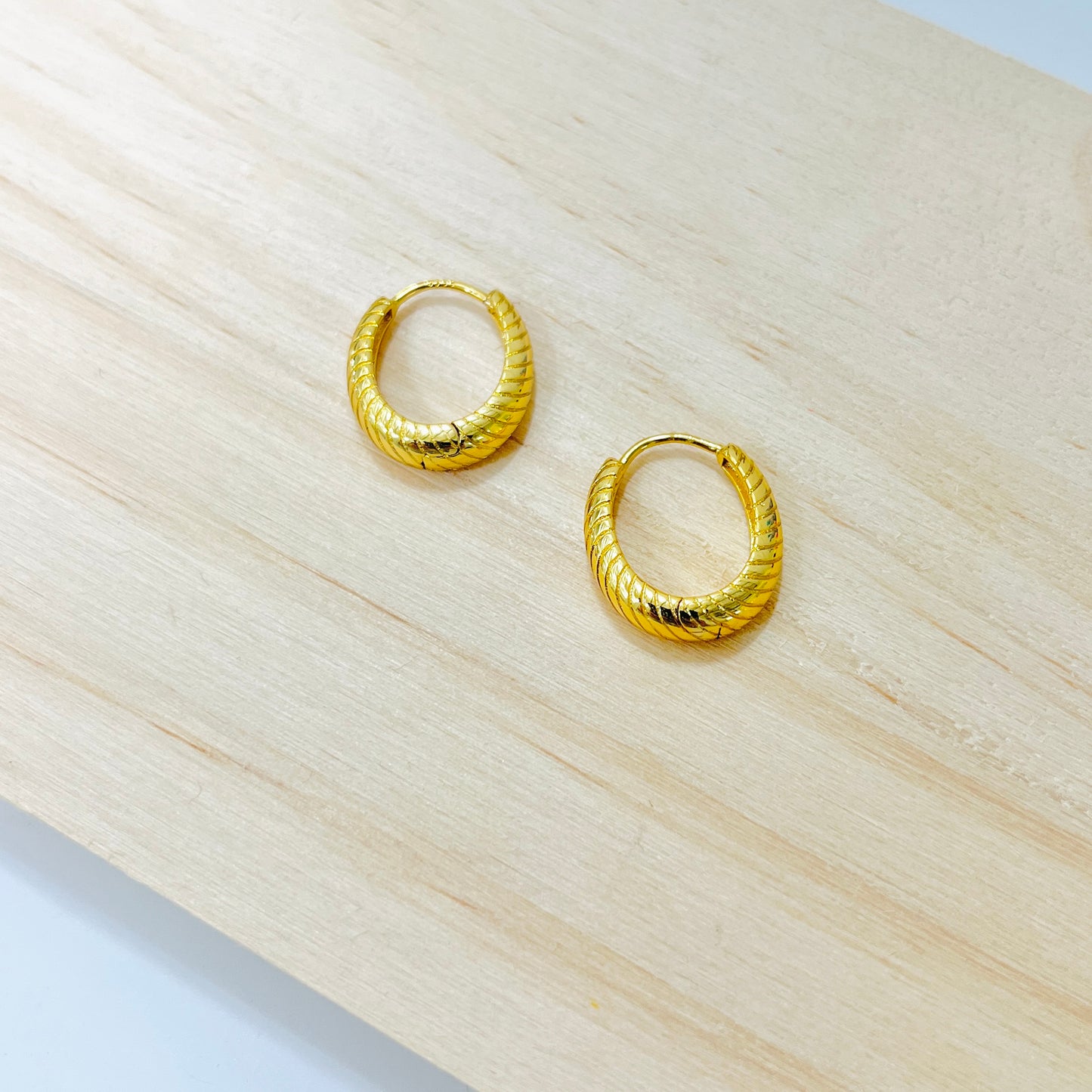 Olivia Ear Hoops | 925 Silver / 18k Gold Plating