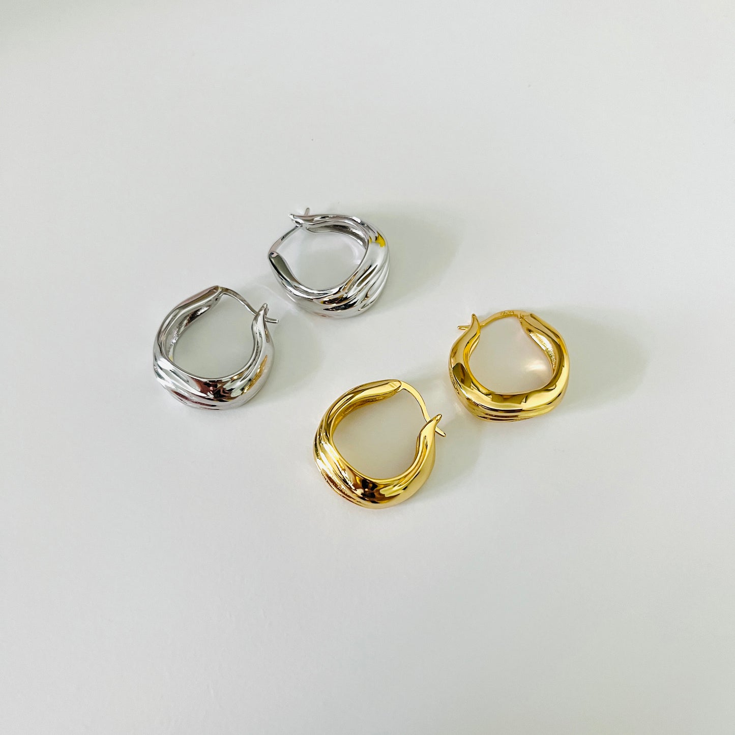 Celine Ear Hoops | 925 Silver / 18k Gold Plating