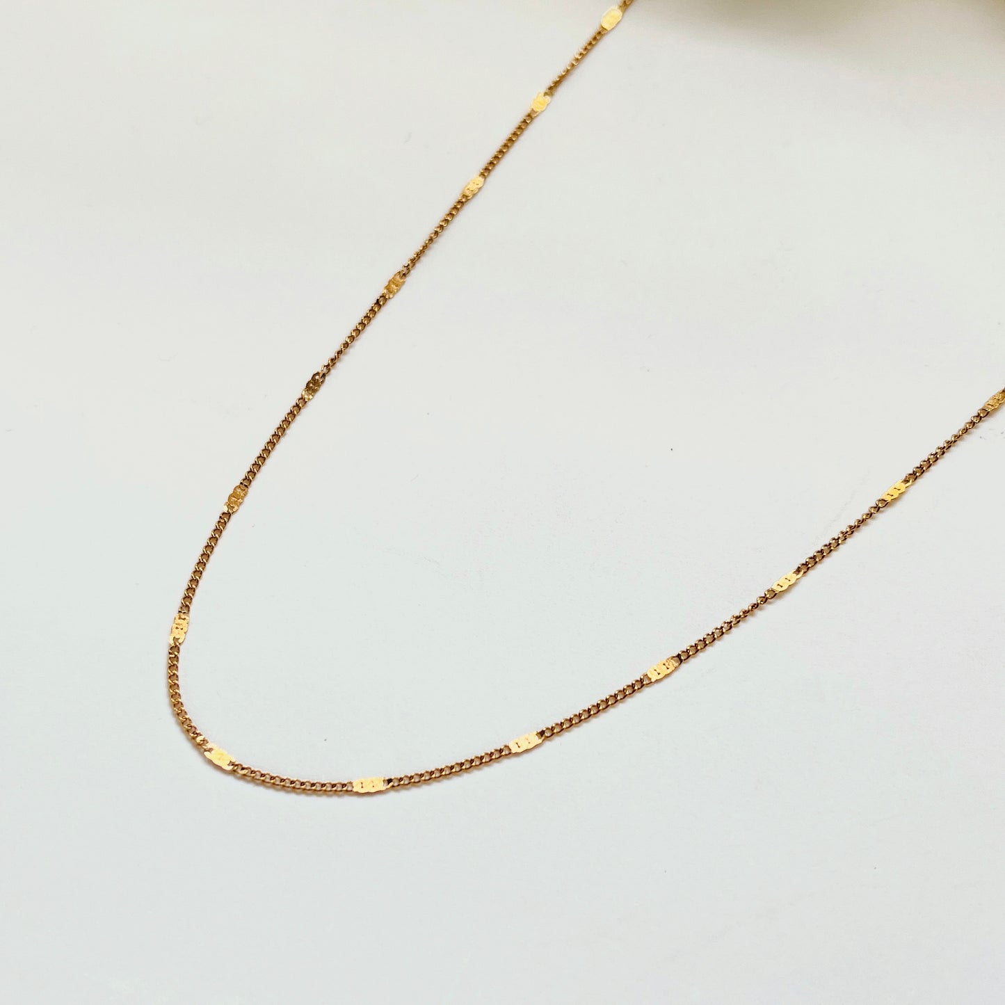 Eyelet Chain Necklace | 18k Gold Plating