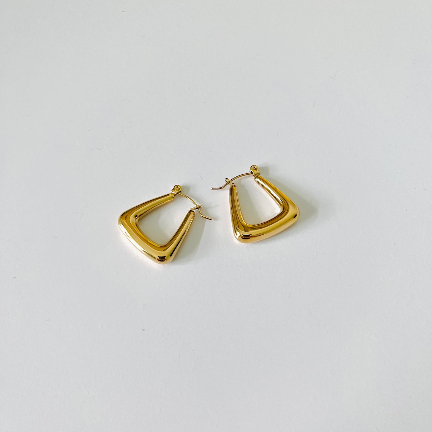 Dayna Ear Hoops | 18k Gold Plating