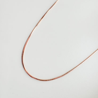 Giana Snake Chain Necklace (Rose Gold)
