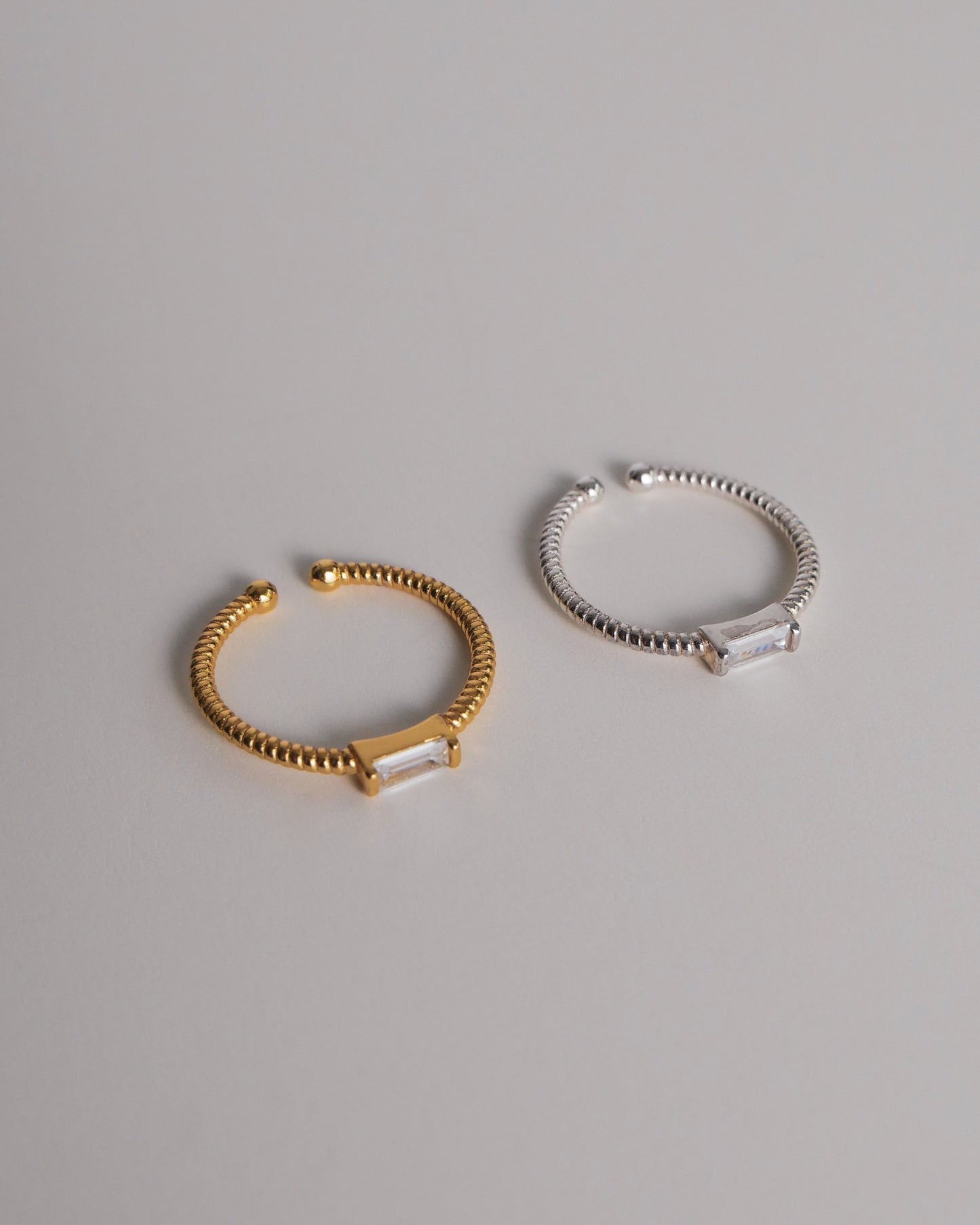 Krystal Chain Ring (Silver / Gold)