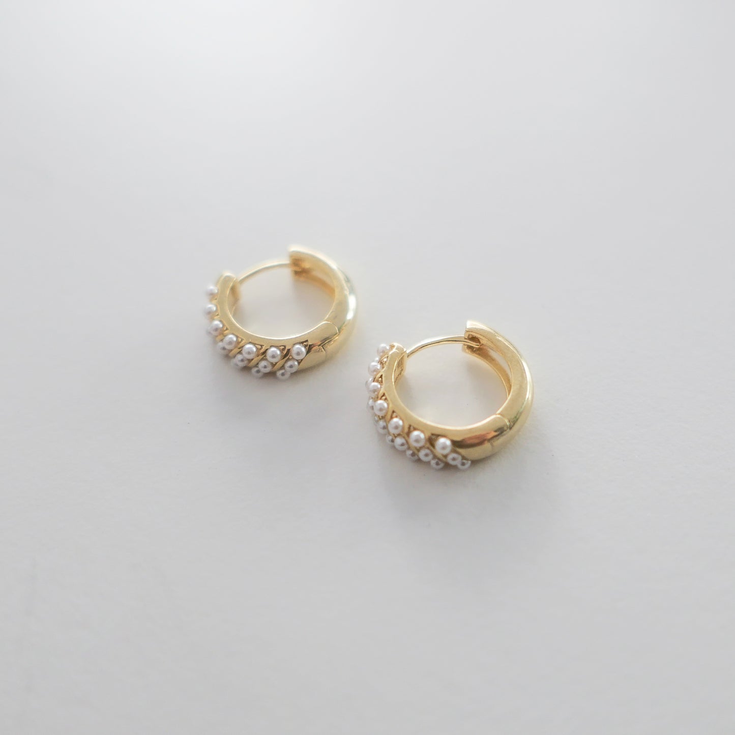 Pearl Drops Ear Huggies