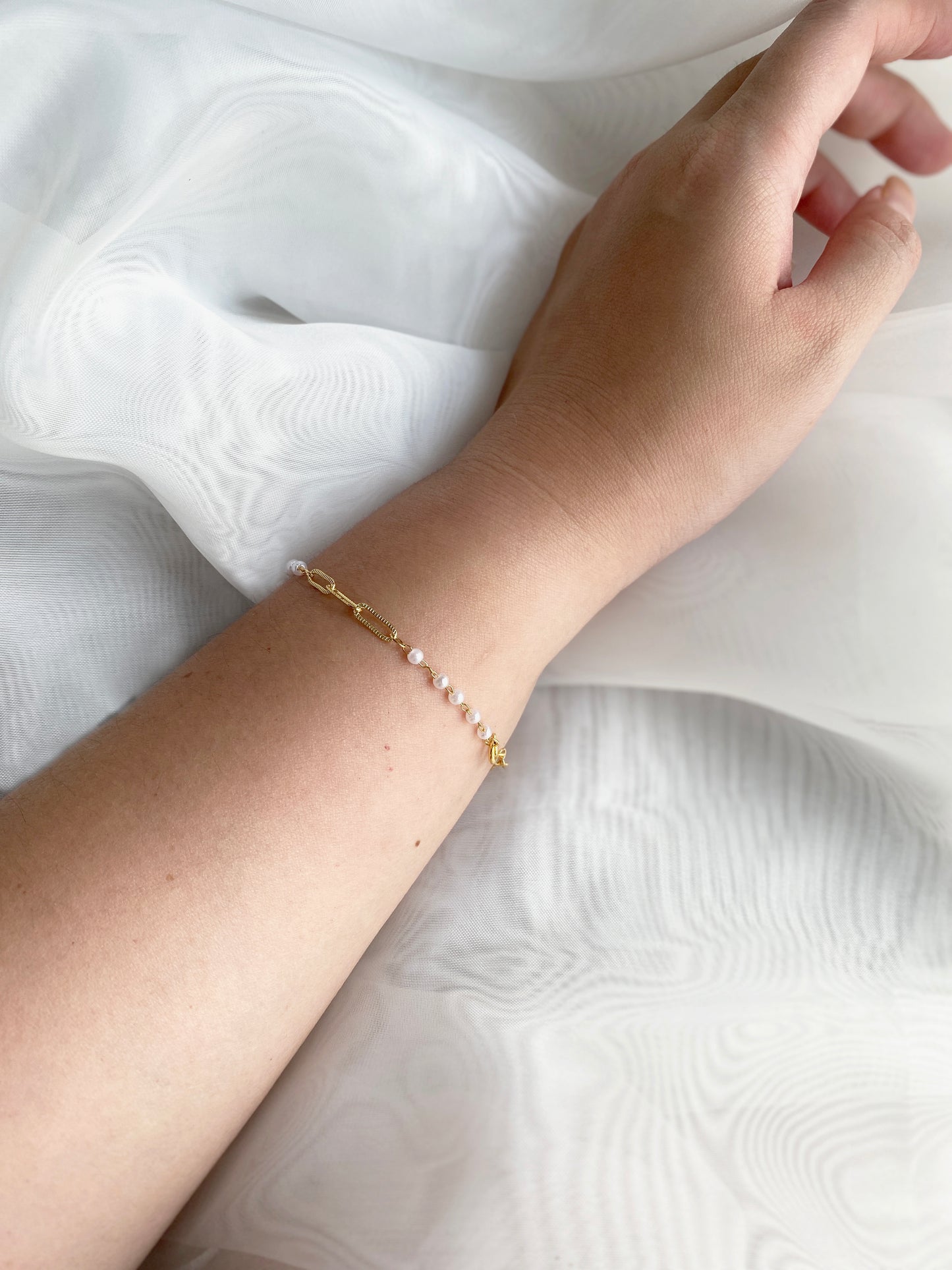 Pearlyn Bracelet | 18k Gold Plating